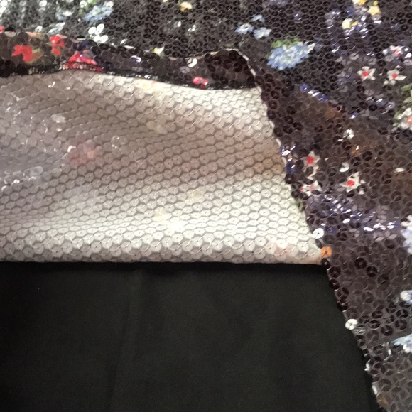 🌸NEW🌸 Love Moschino Vintage Rare Flower Sequin Top - Picture 7 of 16